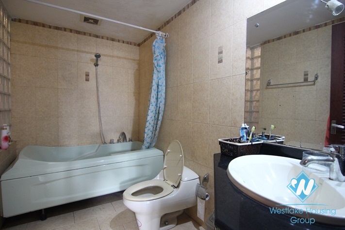 Beautiful and spacious house is available for rent in Tay Ho, Hanoi